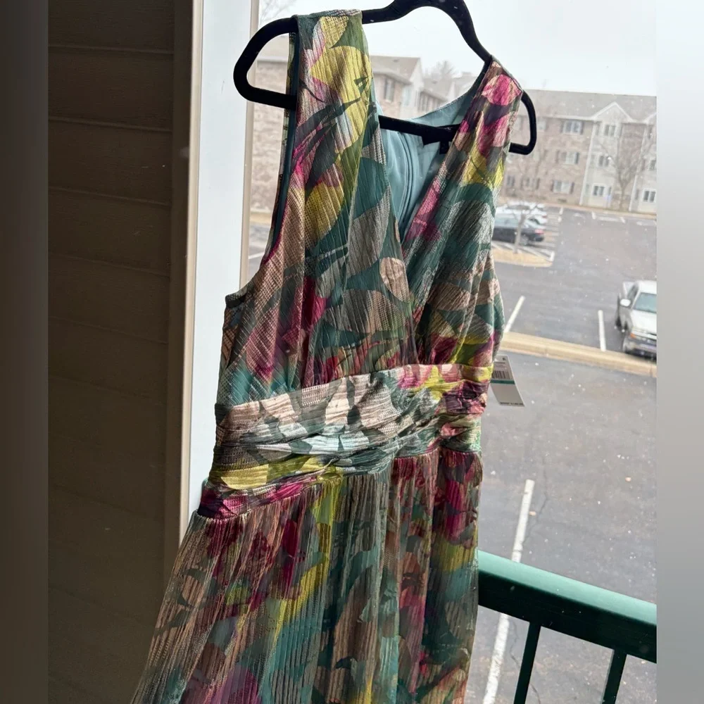 🆕 Ignite Evenings Metallic Floral Maxi Dress Size 16 Teal Gold Gown Pleated Prom - Picture 5 of 16